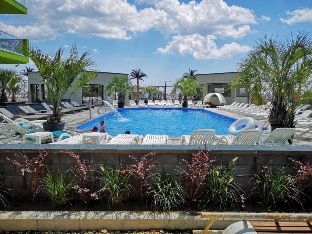 Sole Apartment Spa N Pools Beach Resort Năvodari Exterior foto