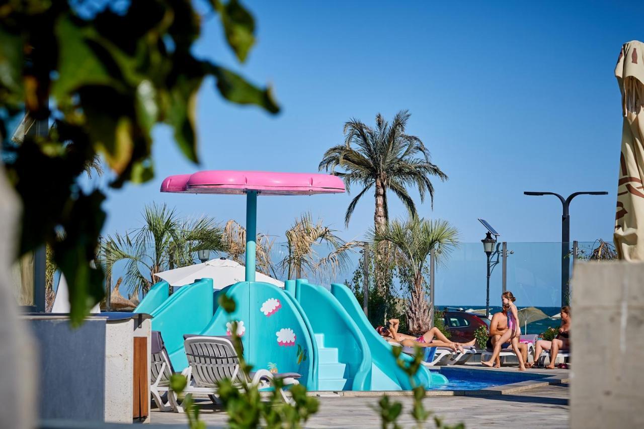 Sole Apartment Spa N Pools Beach Resort Năvodari Exterior foto